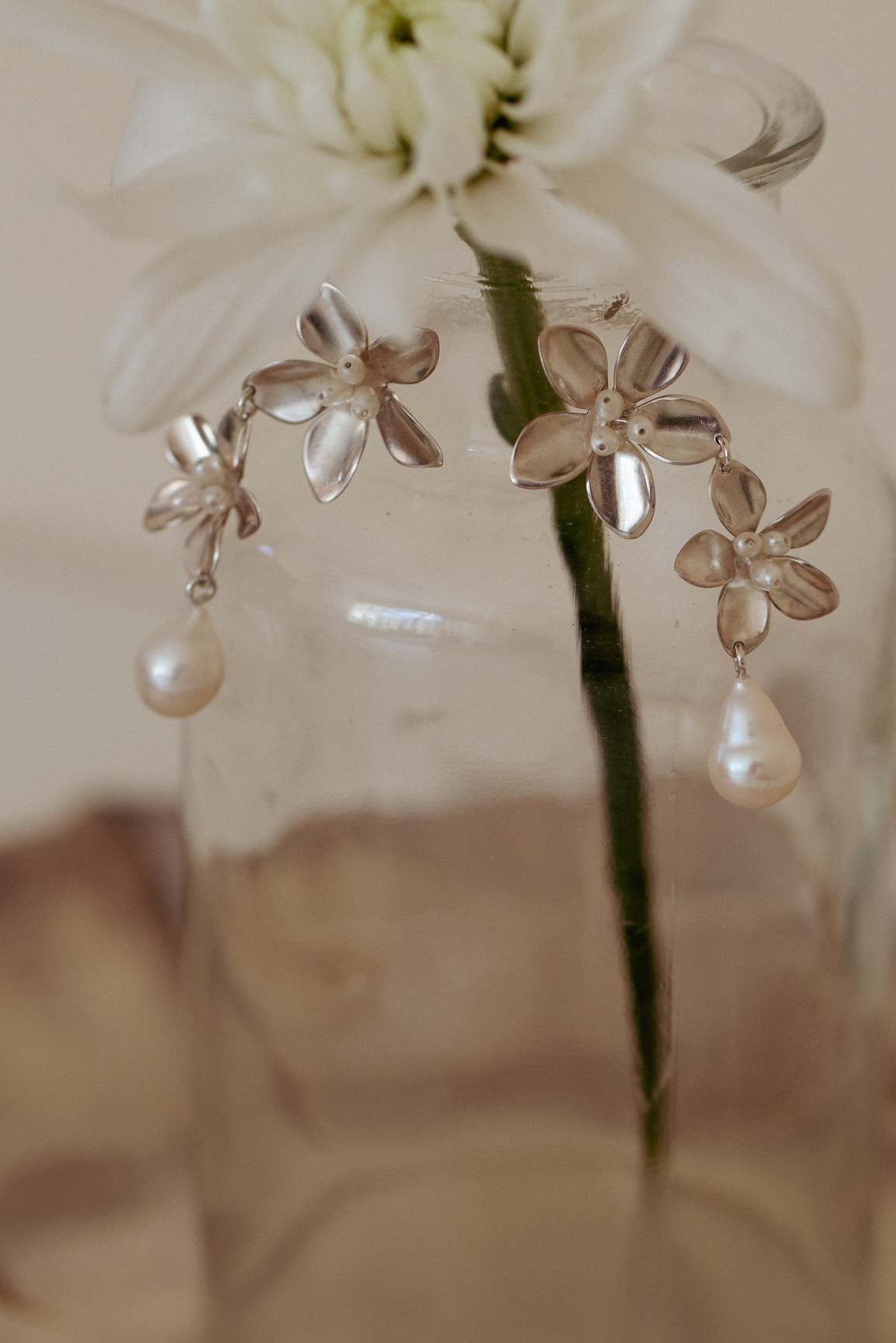 Snowdrift earrings