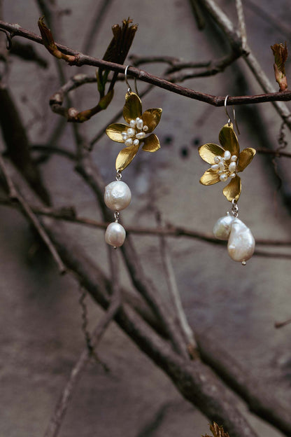Midnight earrings
